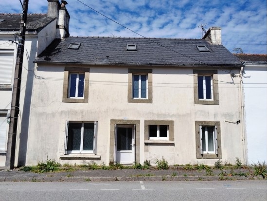 Maison 6 Pièces 56110 Roudouallec